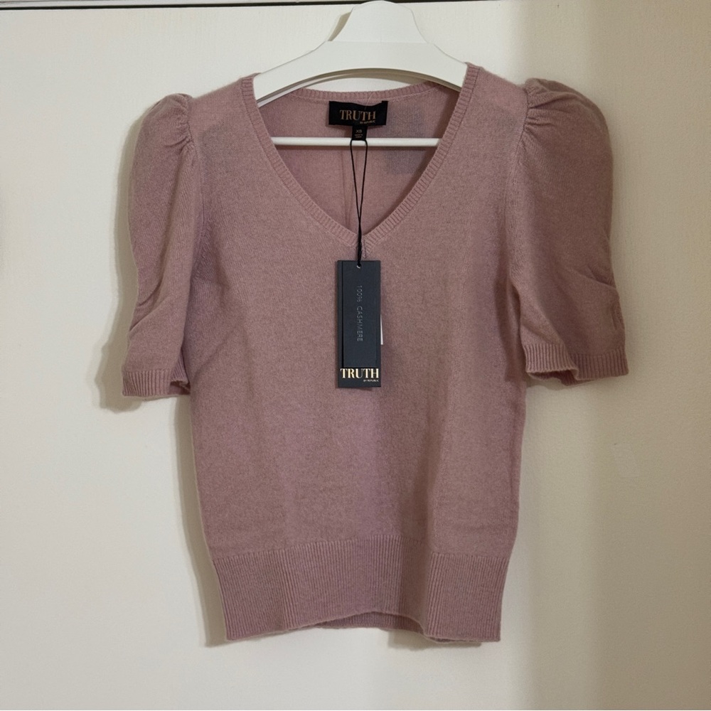 NEW! TRUTH by Republic 100% Cashmere Short Sleeved Puffed V-Neck Sweater